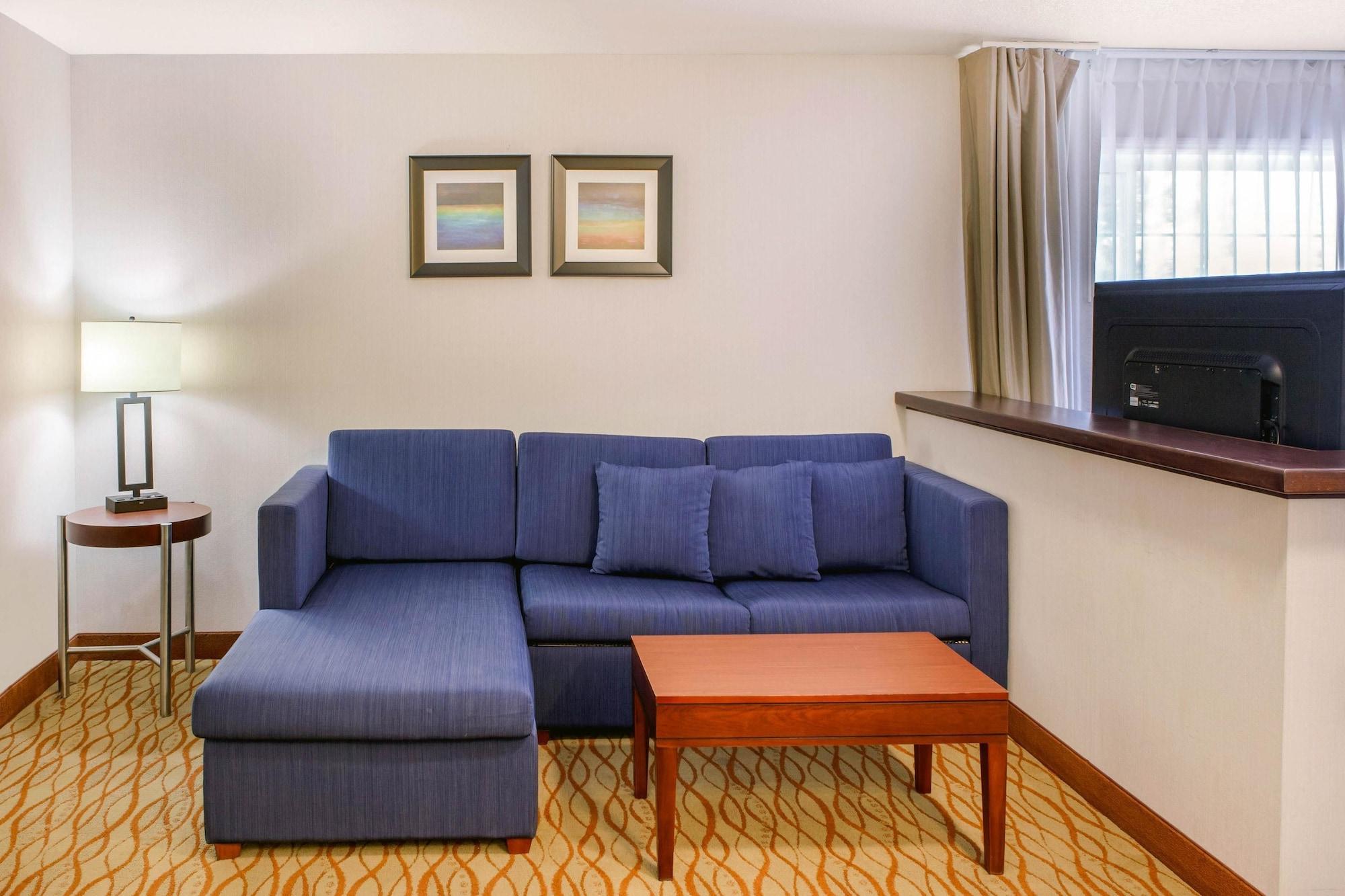 Comfort Inn Mount Shasta Area Weed Bagian luar foto