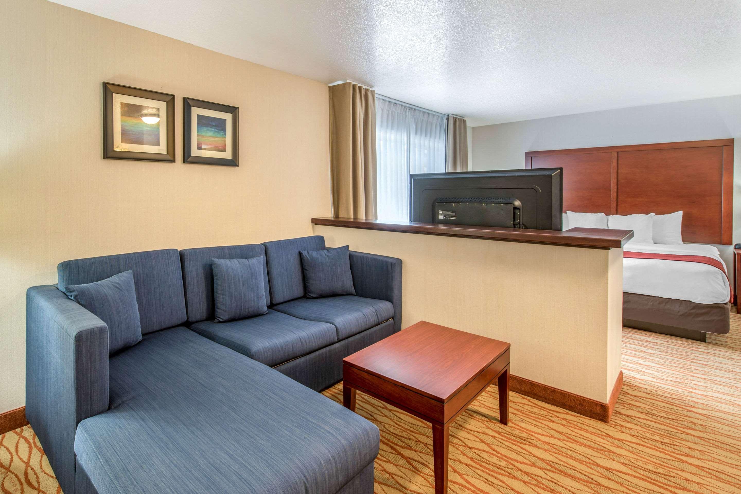 Comfort Inn Mount Shasta Area Weed Bagian luar foto